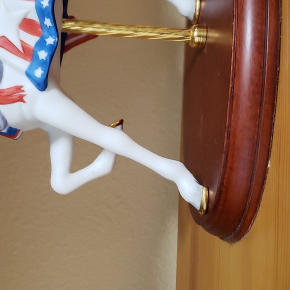 Lenox American Glory Carousel Horse - Picture 9 of 15